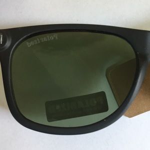 BNWT Polarized Bamboo Sunglasses